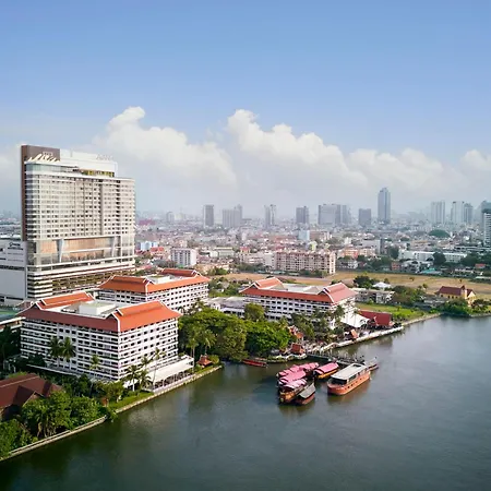 Anantara Riverside Bangkok Resort-3